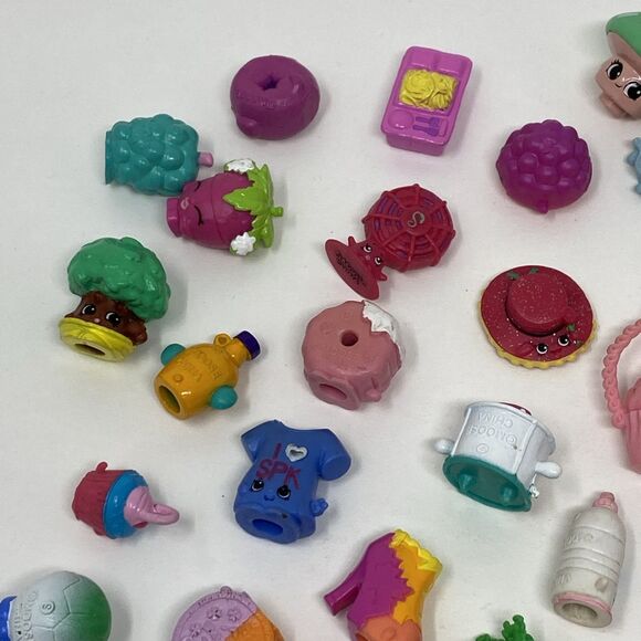 Large Lot Of 72 Shopkins Multiple Series Moose - Picture 2 of 12